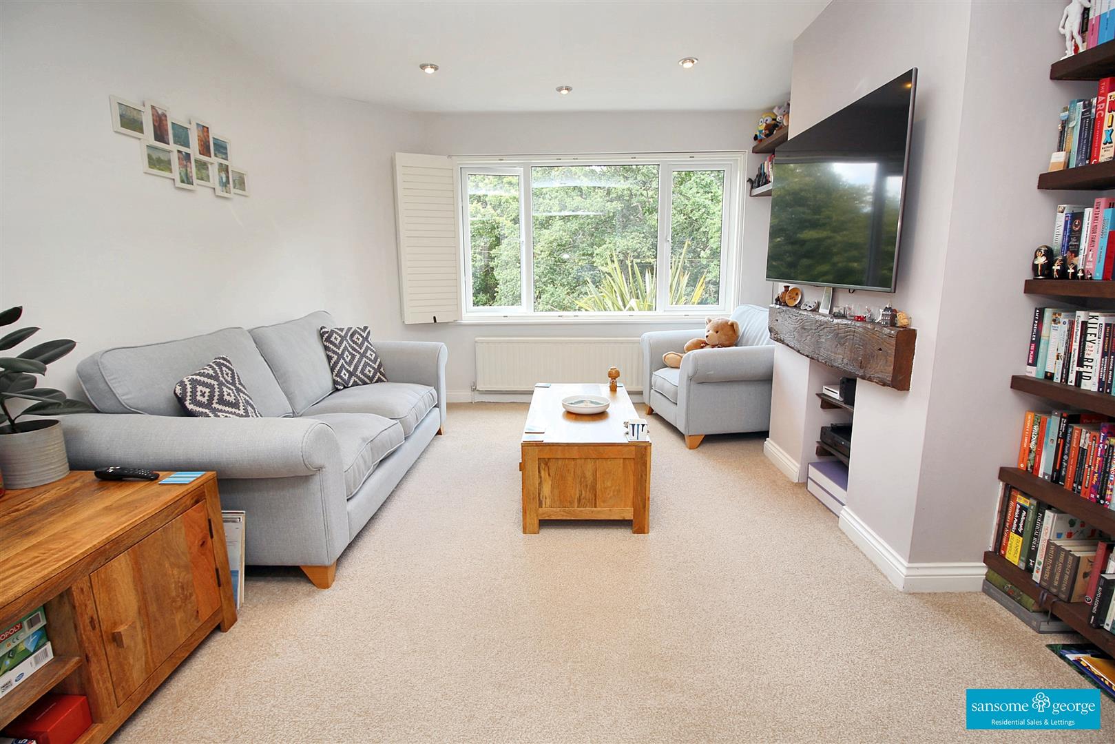 3 bed property in Taff Way, Tilehurst